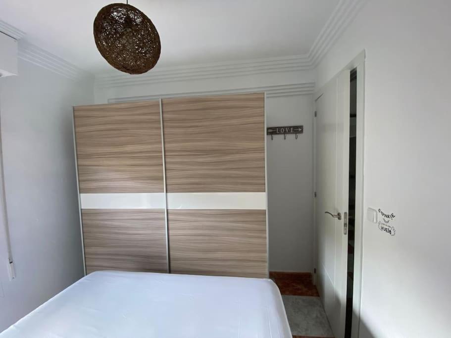 Apartamento Silda Torre Del Mar Luaran gambar